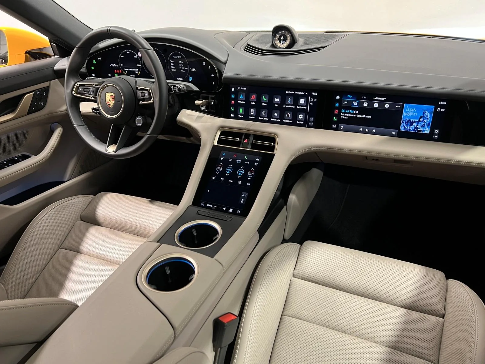2023 Porsche Taycan Cross Turismo 4S, 22/27