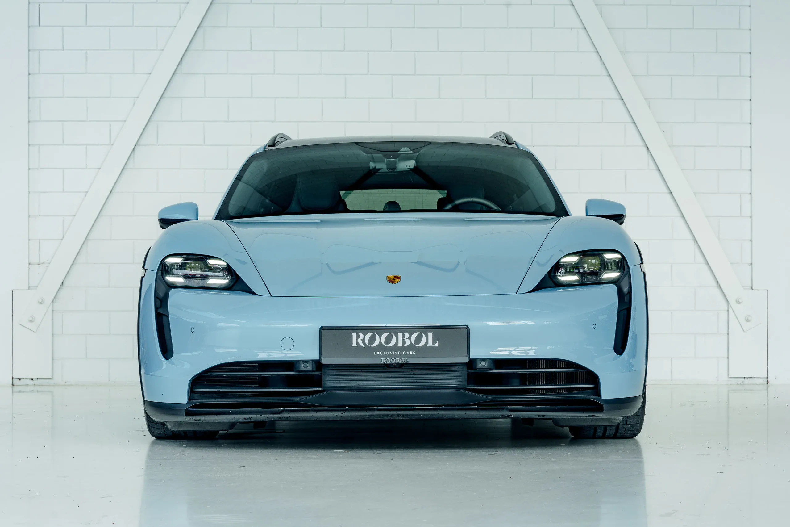 2023 Porsche Taycan Cross Turismo 4S, 18/30