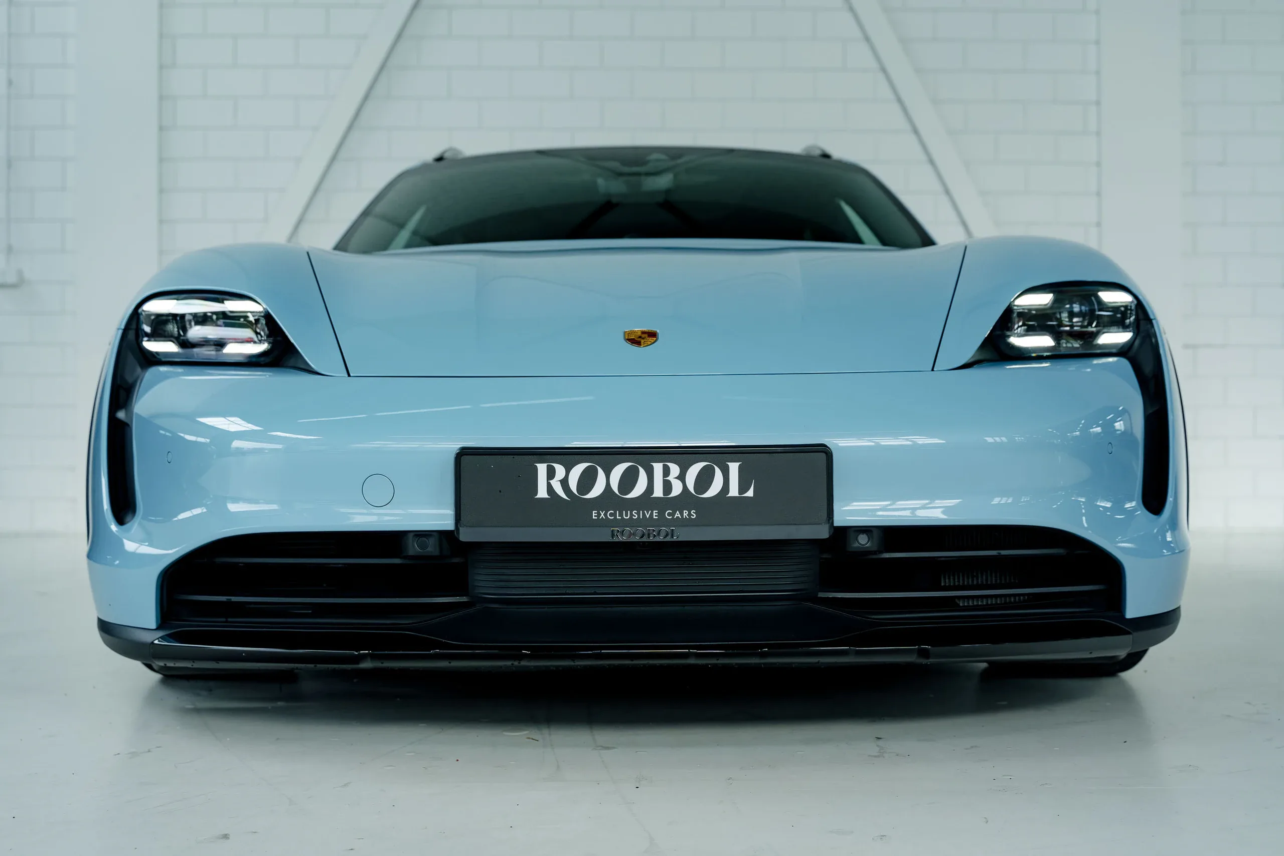 2023 Porsche Taycan Cross Turismo 4S, 19/30