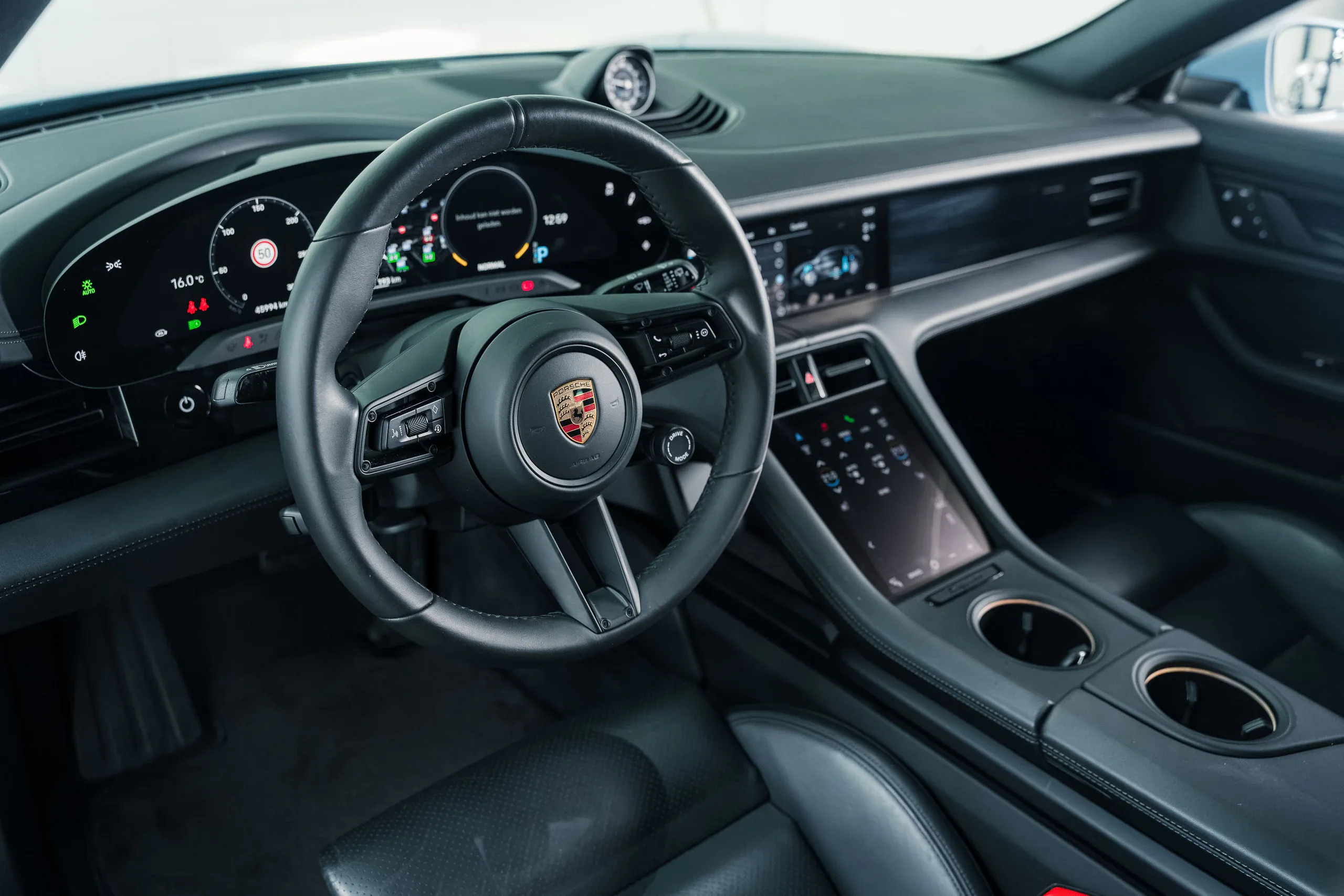 2023 Porsche Taycan Cross Turismo 4S, 25/30