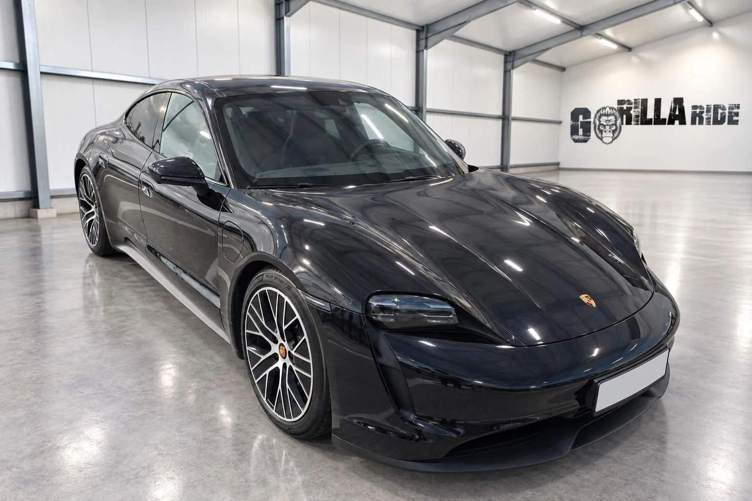 2023 Porsche Taycan, 3/30