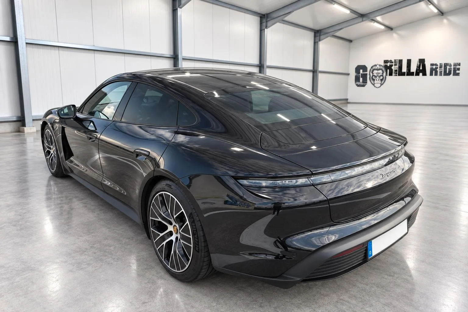 2023 Porsche Taycan, 5/30