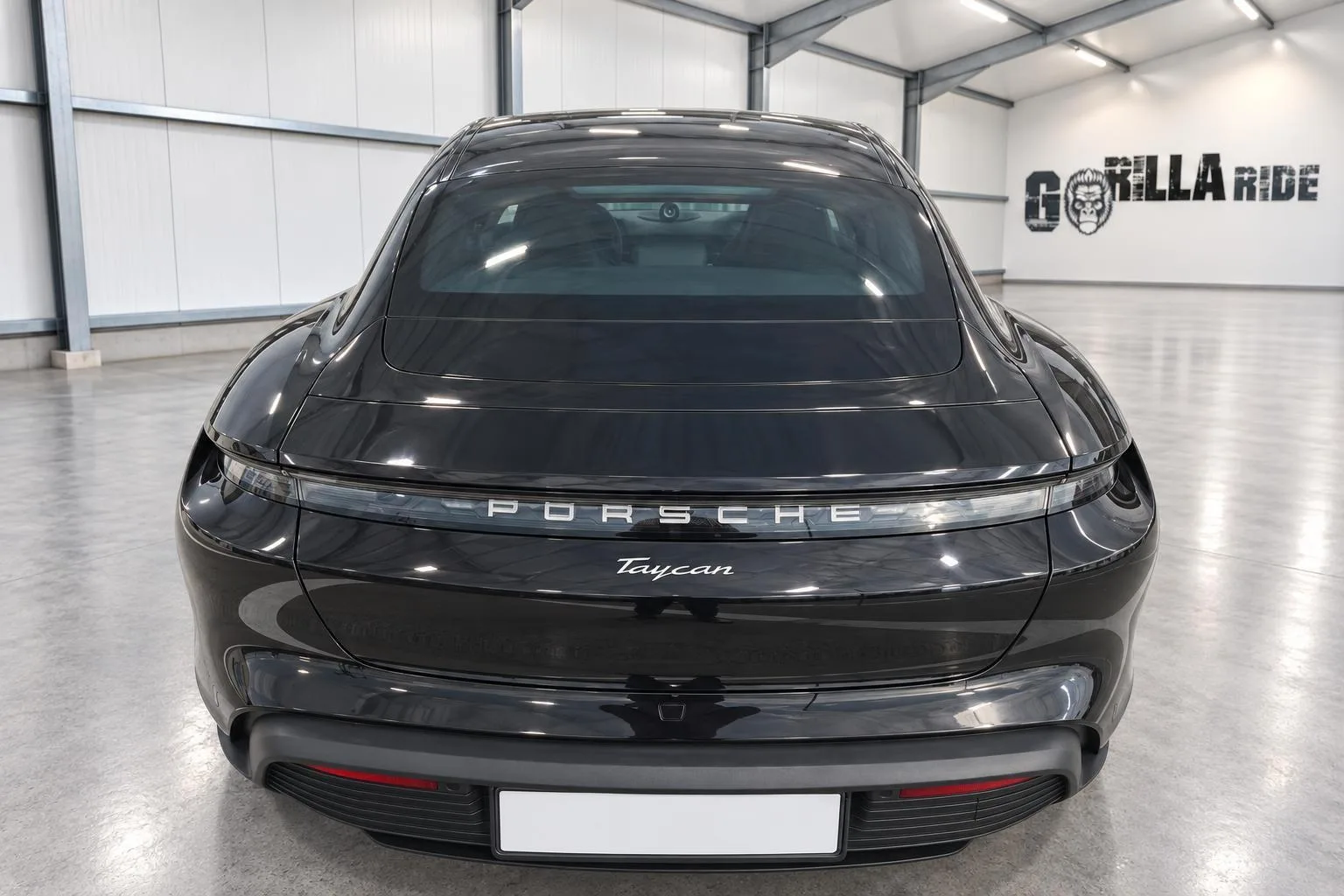 2023 Porsche Taycan, 6/30