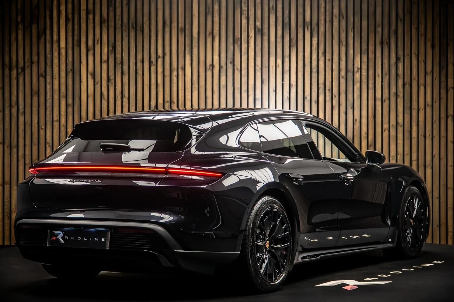 2023 Porsche Taycan GTS Sport Turismo, 4/30
