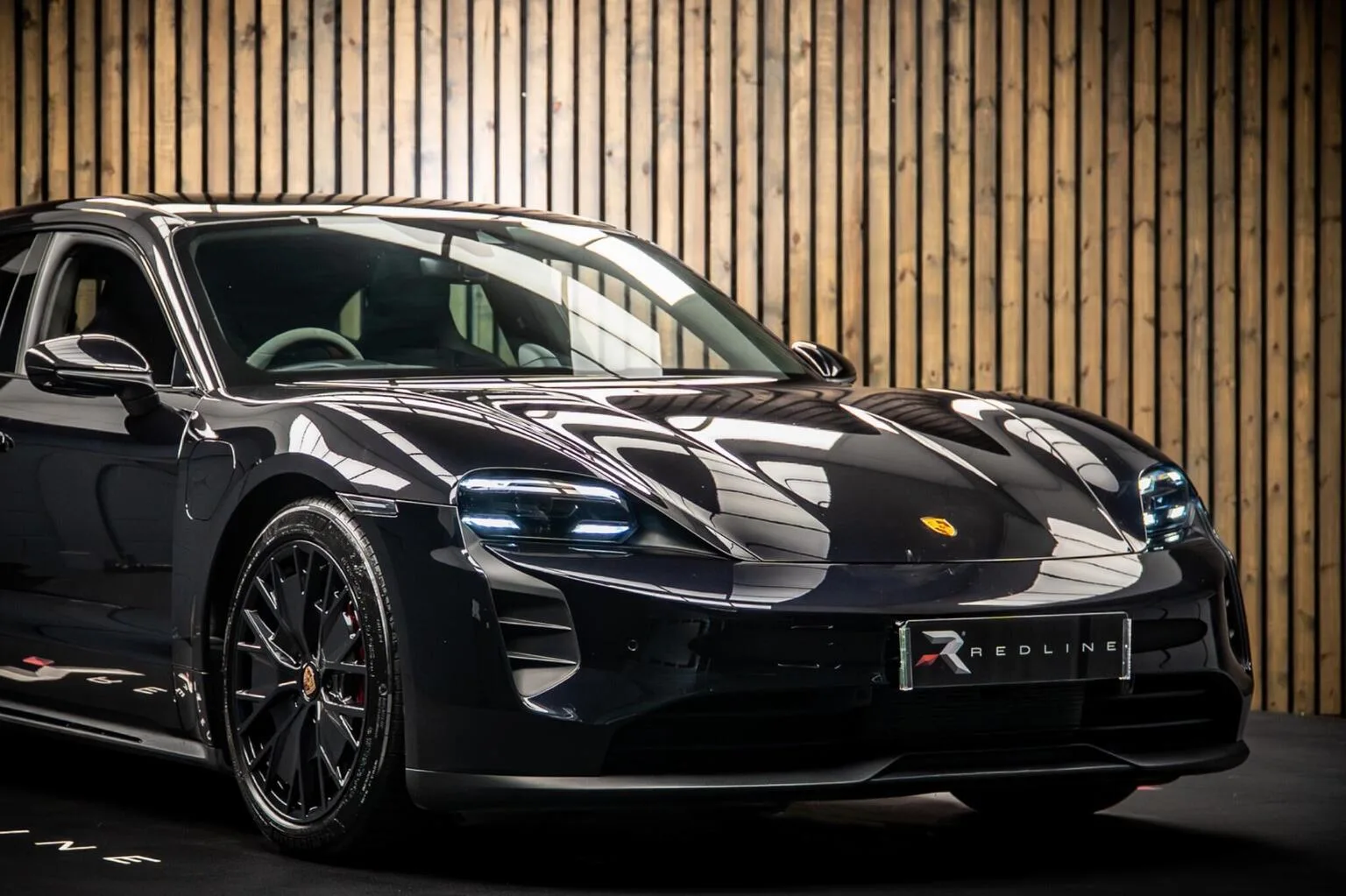 2023 Porsche Taycan GTS Sport Turismo, 11/30