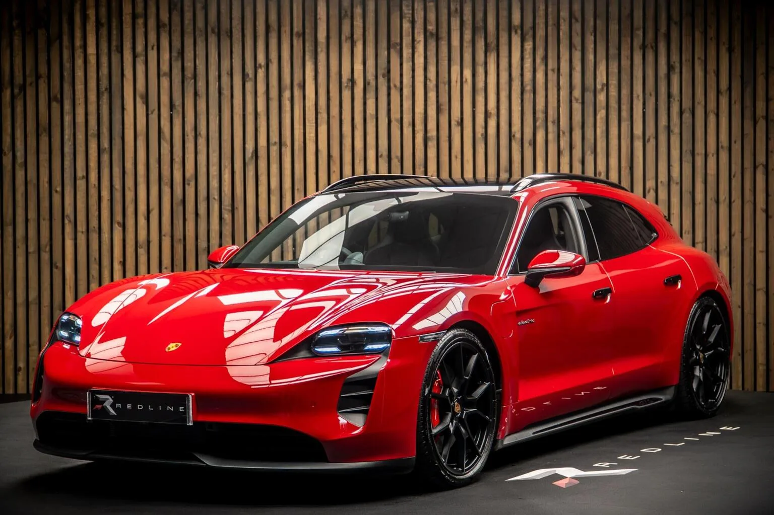 2023 Porsche Taycan GTS Sport Turismo angeboten von einem Fachhändler in Knaresborough, Vereinigtes Königreich, Hauptfoto