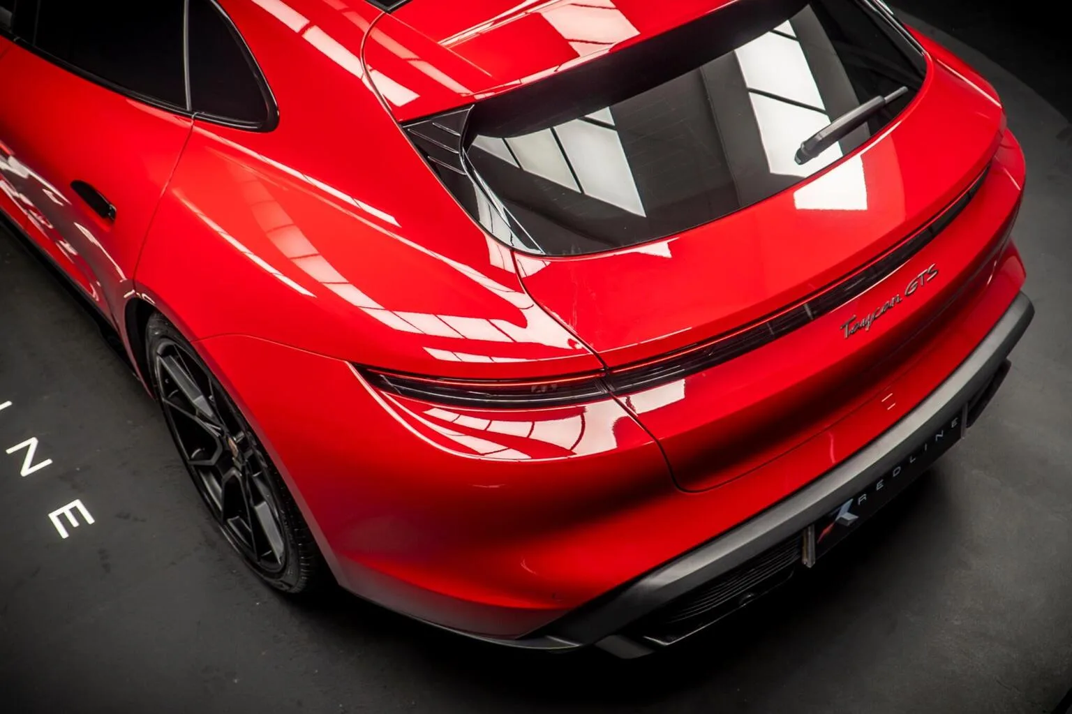2023 Porsche Taycan GTS Sport Turismo, 18/30