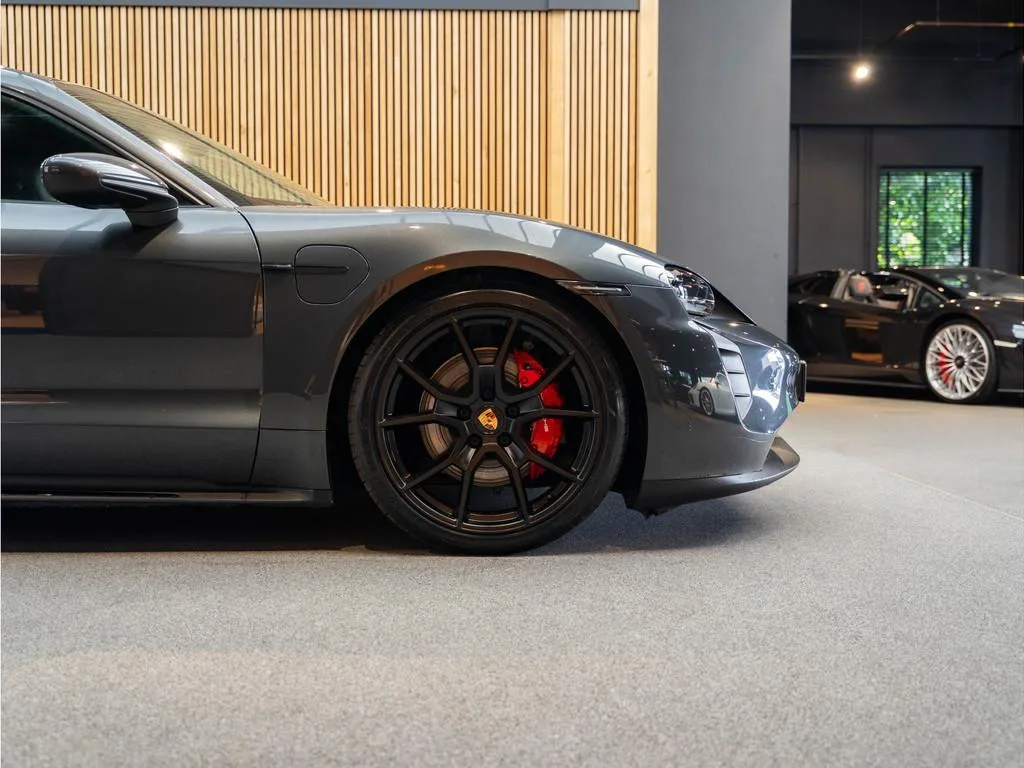 2023 Porsche Taycan Sport Turismo, 15/30
