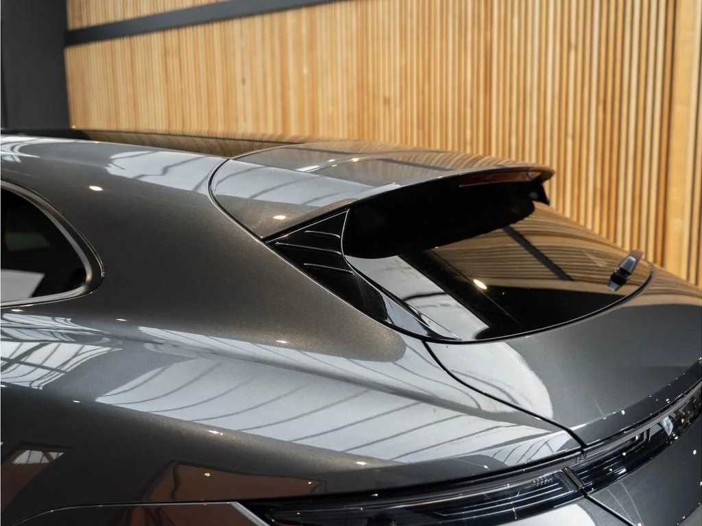 2023 Porsche Taycan Sport Turismo, 18/30