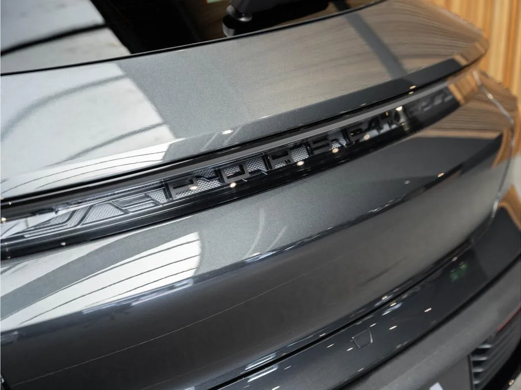 2023 Porsche Taycan Sport Turismo, 20/30