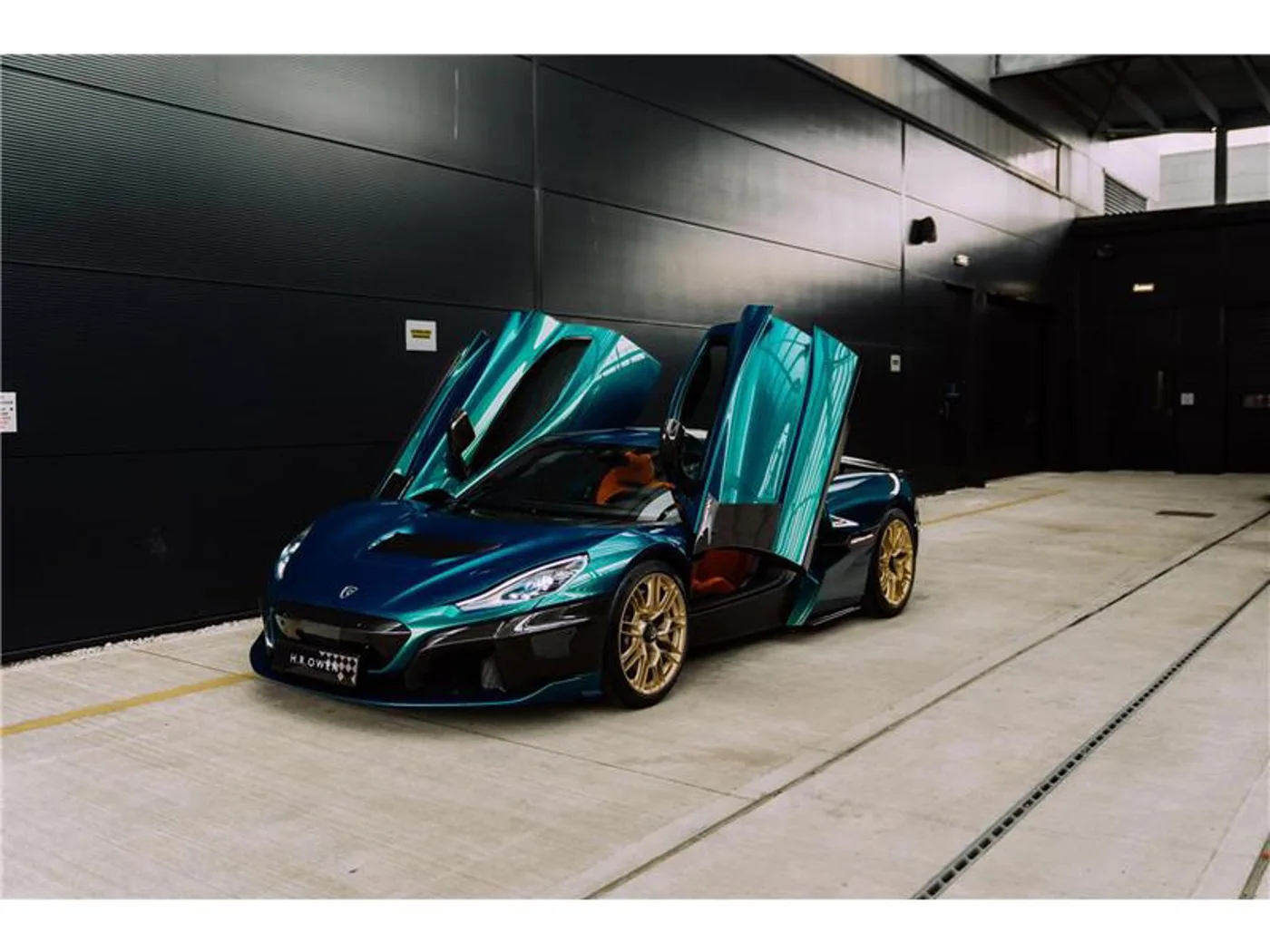 2023 Rimac Nevera angeboten von einer Vertragshändlergruppe in London, Vereinigtes Königreich, Foto 3 von 25