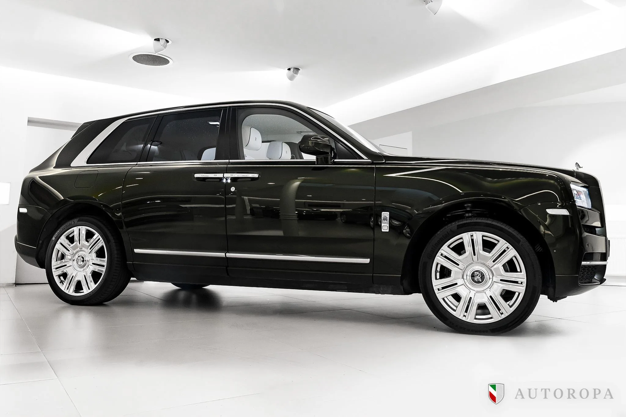 2023 Rolls-Royce Cullinan, 2/10