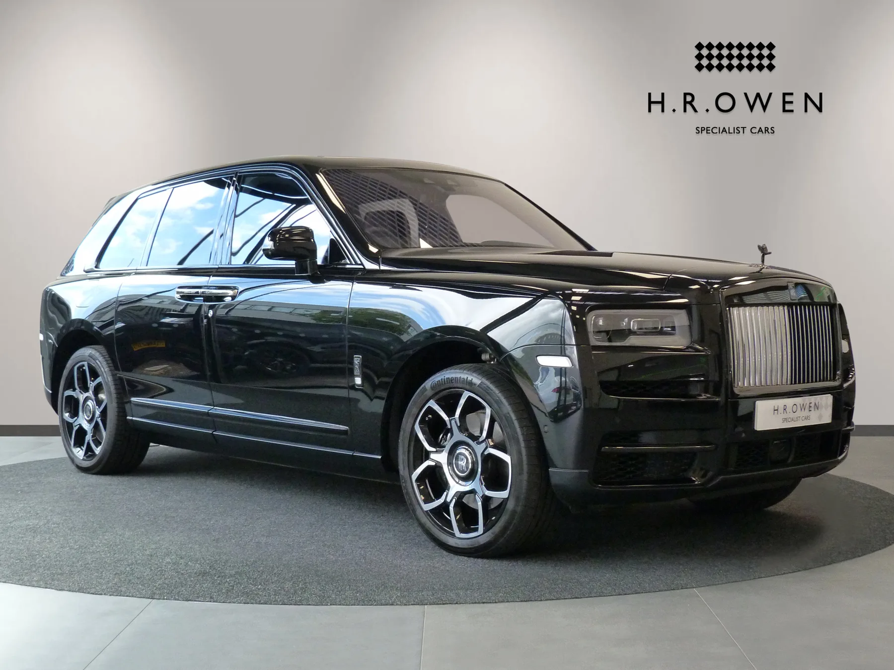 2023 Rolls-Royce Cullinan Black Badge angeboten von einer Vertragshändlergruppe in Cheltenham, Vereinigtes Königreich, Hauptfoto