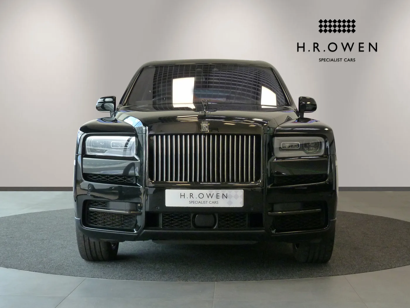 2023 Rolls-Royce Cullinan Black Badge angeboten von einer Vertragshändlergruppe in Cheltenham, Vereinigtes Königreich, Foto 8 von 25
