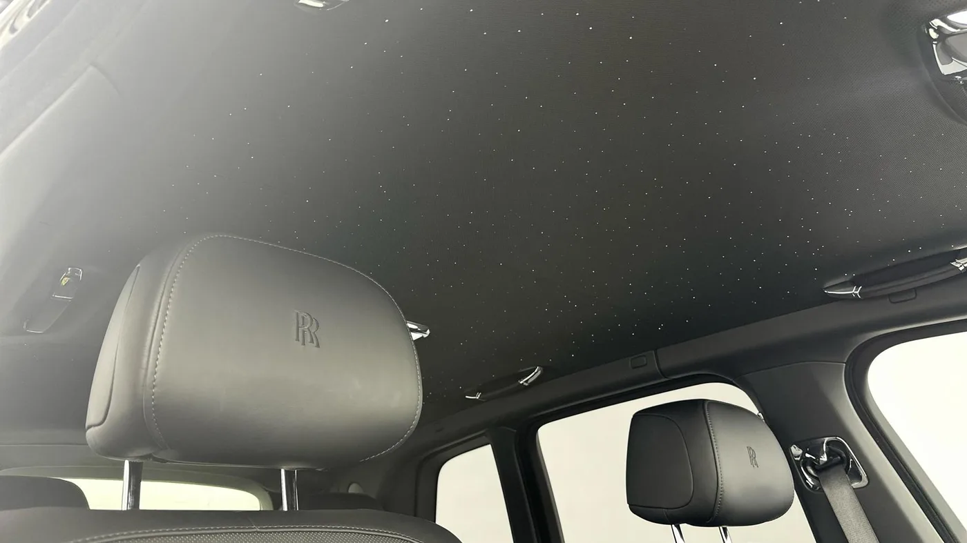 2023 Rolls-Royce Cullinan Black Badge angeboten von einer Vertragshändlergruppe in Cheltenham, Vereinigtes Königreich, Foto 22 von 25