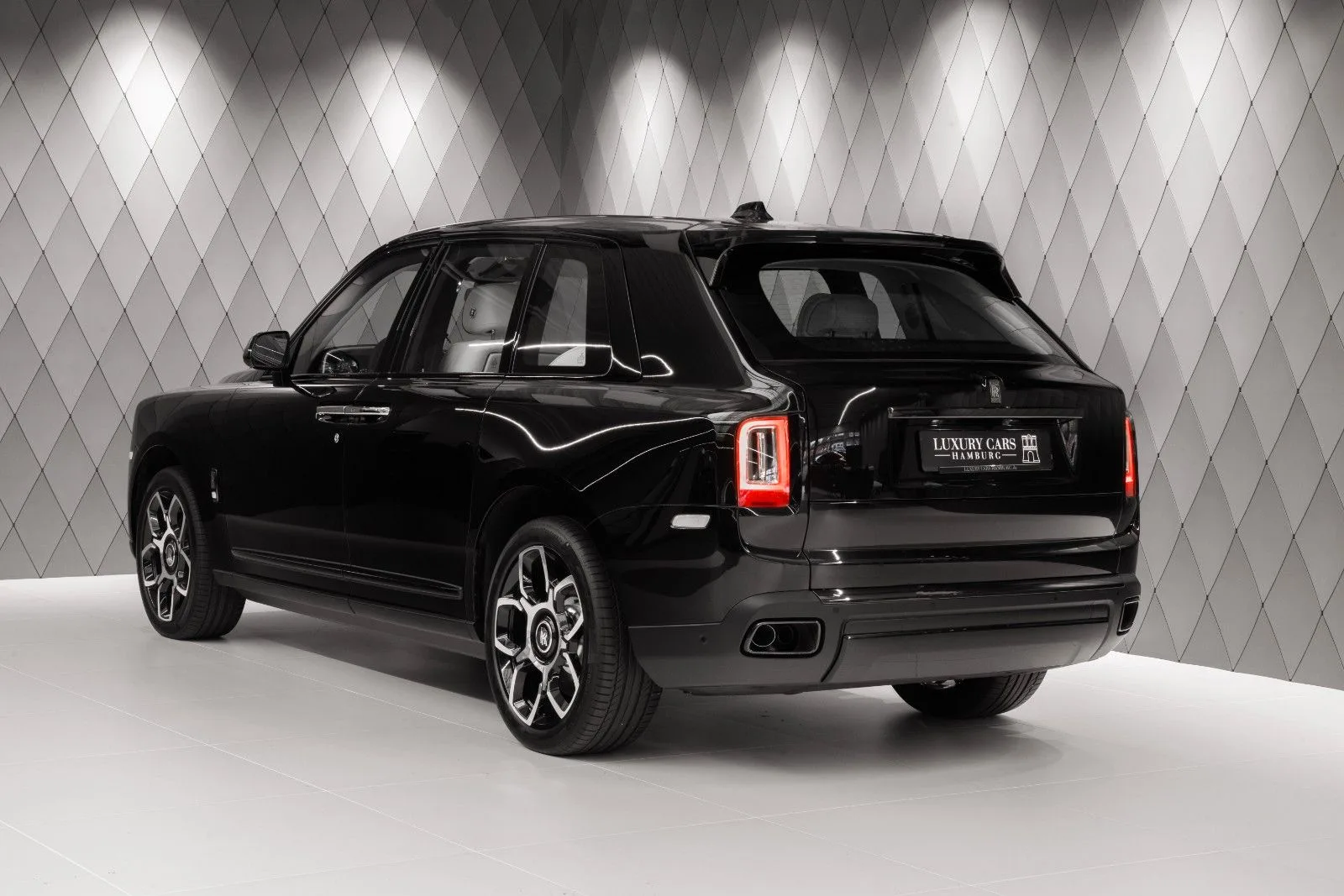 2023 Rolls-Royce Cullinan Black Badge, 5/30
