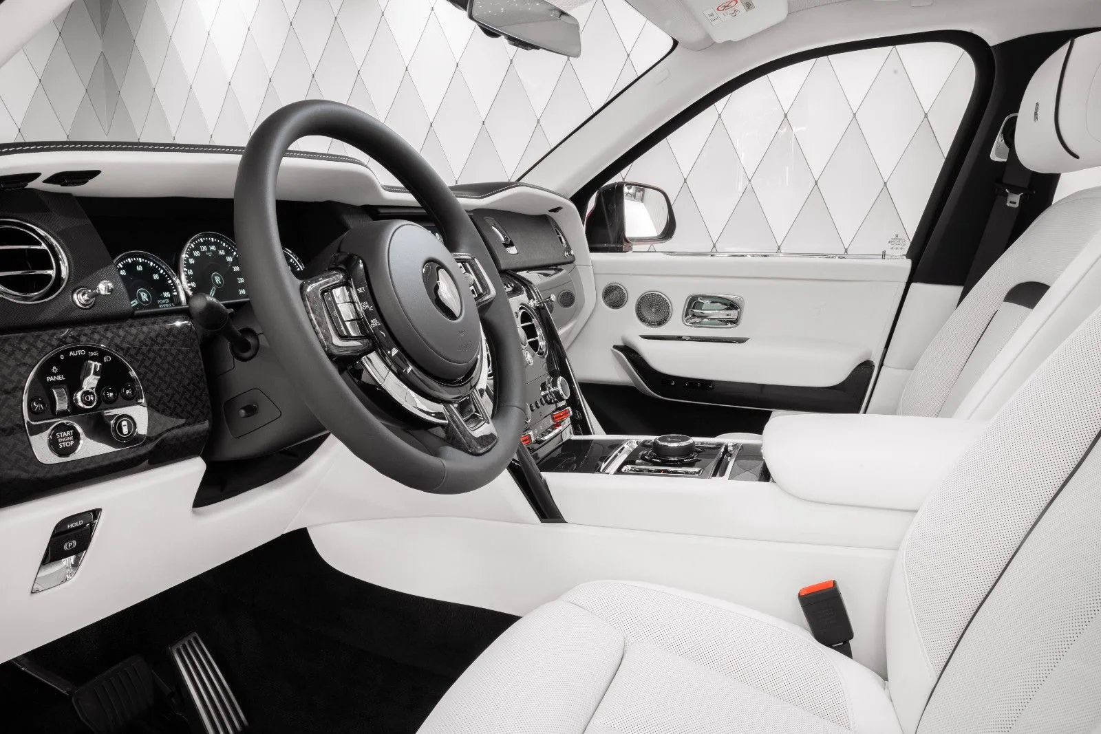 2023 Rolls-Royce Cullinan Black Badge, 12/30