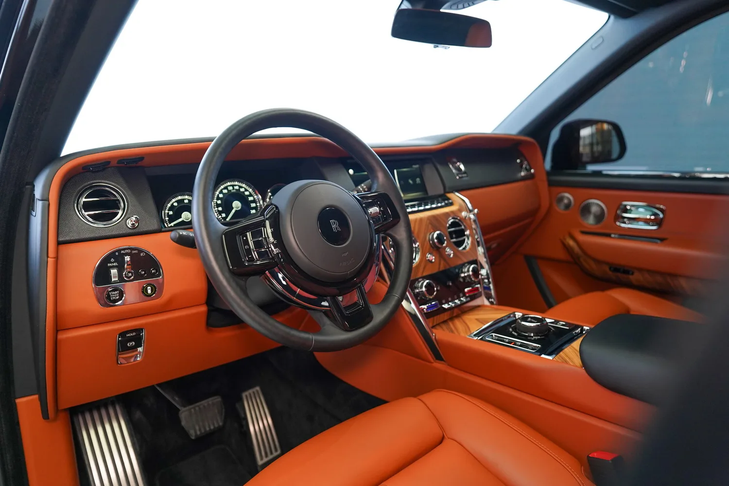 2023 Rolls-Royce Cullinan, 8/17