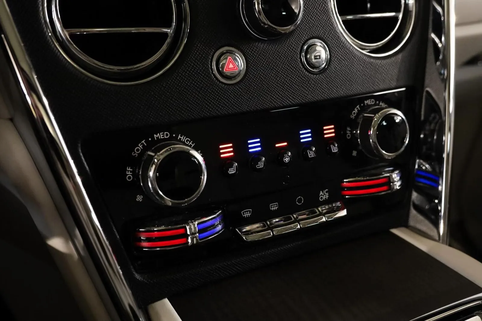 2023 Rolls-Royce Cullinan, 20/30