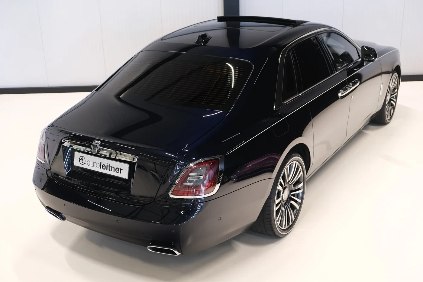 2023 Rolls-Royce Ghost offered by a collector car dealer in Alkmaar, Netherlands, photo 3 of 15
