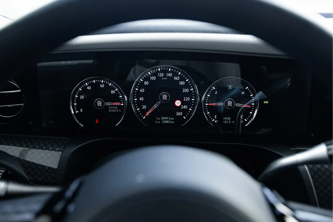 2023 Rolls-Royce Ghost Black Badge proposée par un concessionnaire agréé McLaren et Morgan à Utrecht, Pays-Bas, photo 6 sur 25