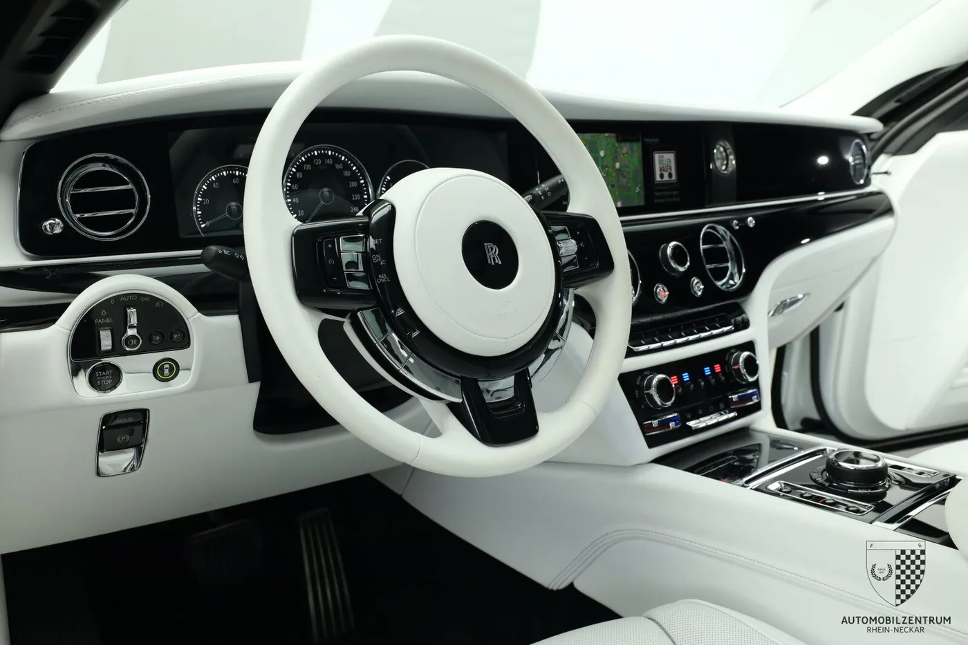 2023 Rolls-Royce Ghost Brabus angeboten von einem Supersportwagenhändler in Viernheim, Deutschland, Foto 18 von 25