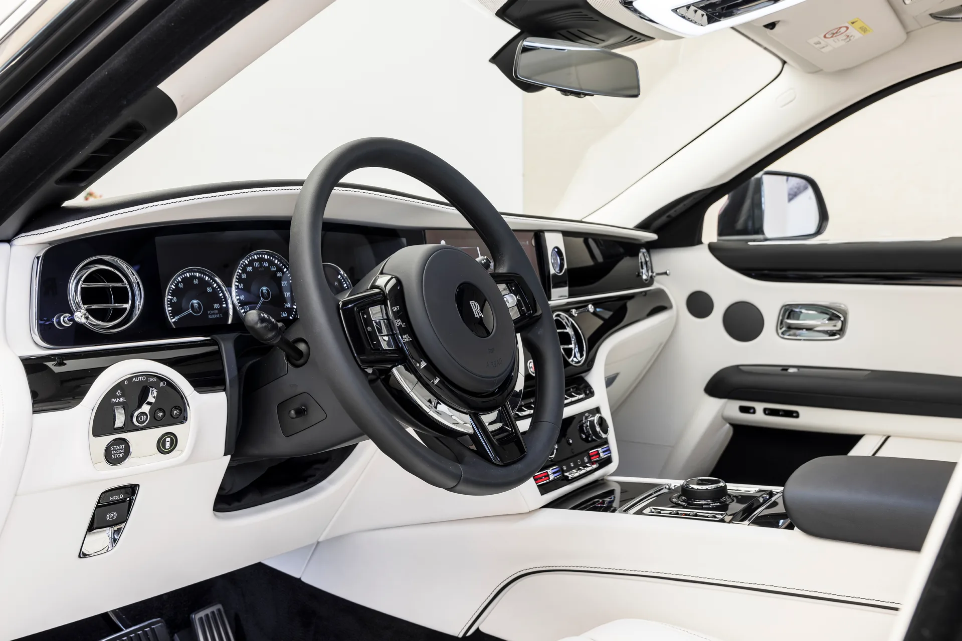 2023 Rolls-Royce Ghost, 8/22