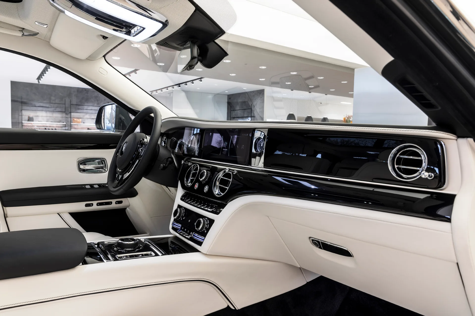 2023 Rolls-Royce Ghost, 9/22