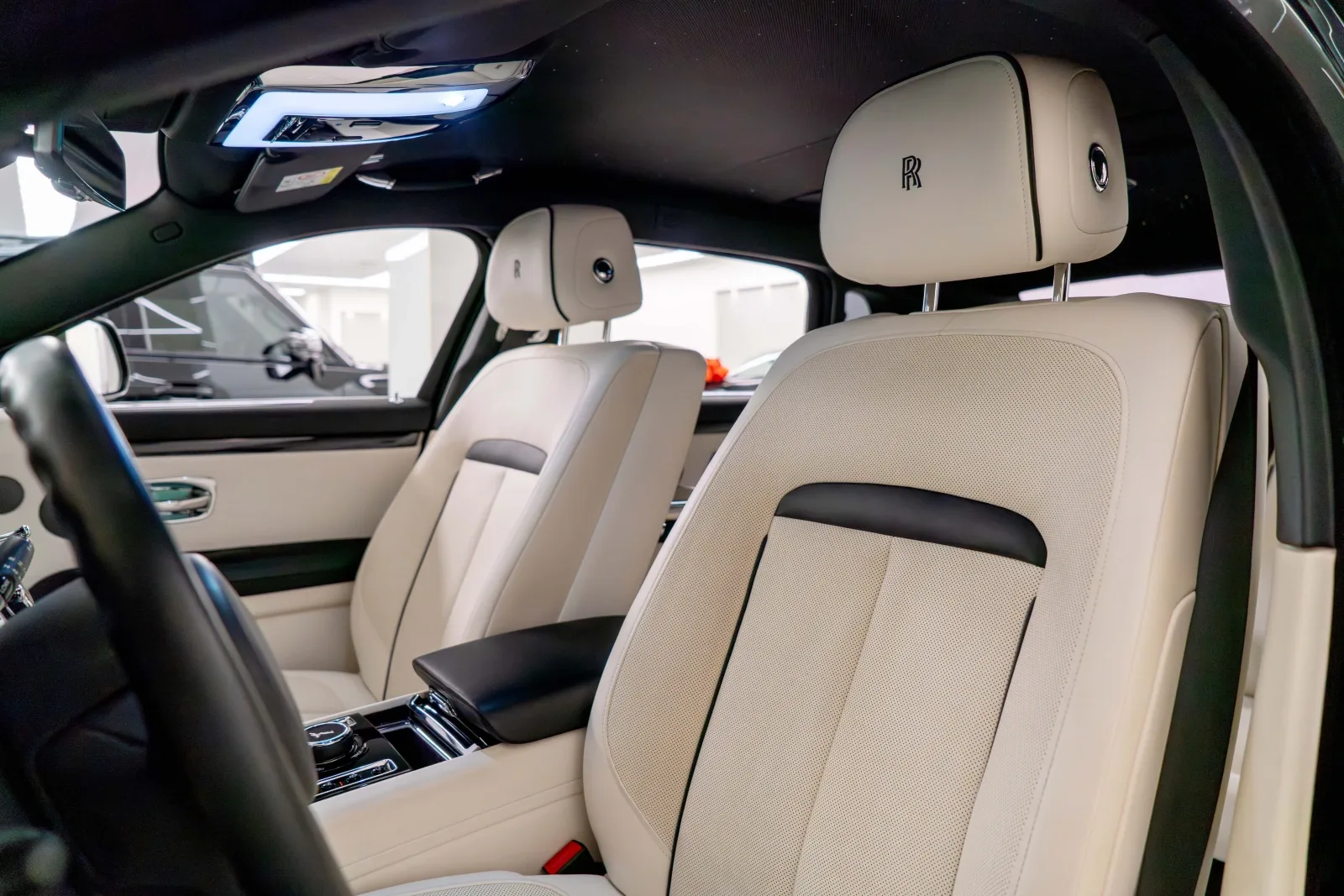 2023 Rolls-Royce Ghost Extended, 12/17