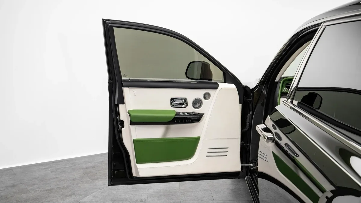 2023 Rolls-Royce Phantom EWB, 13/30