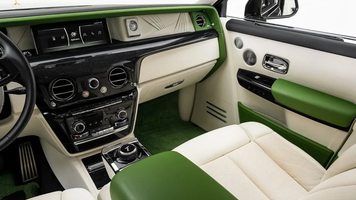 2023 Rolls-Royce Phantom EWB, 19/30