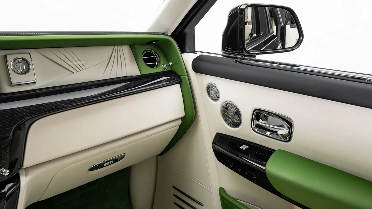 2023 Rolls-Royce Phantom EWB, 20/30