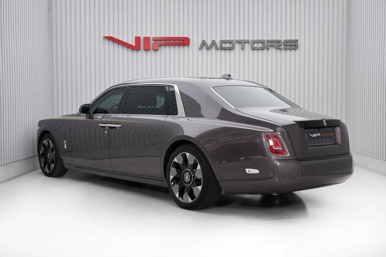 2023 Rolls-Royce Phantom Extended, 5/14