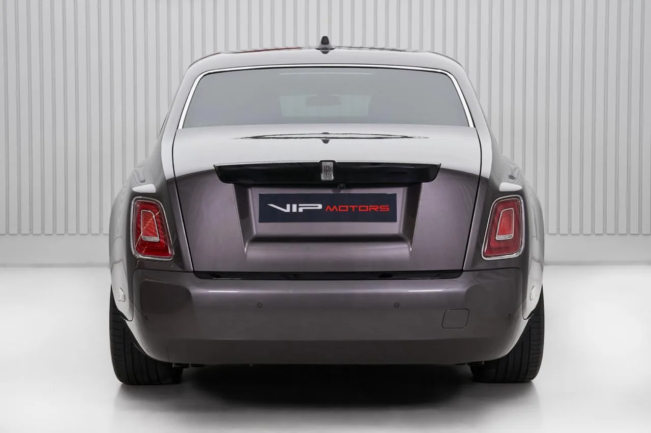 2023 Rolls-Royce Phantom Extended, 6/14
