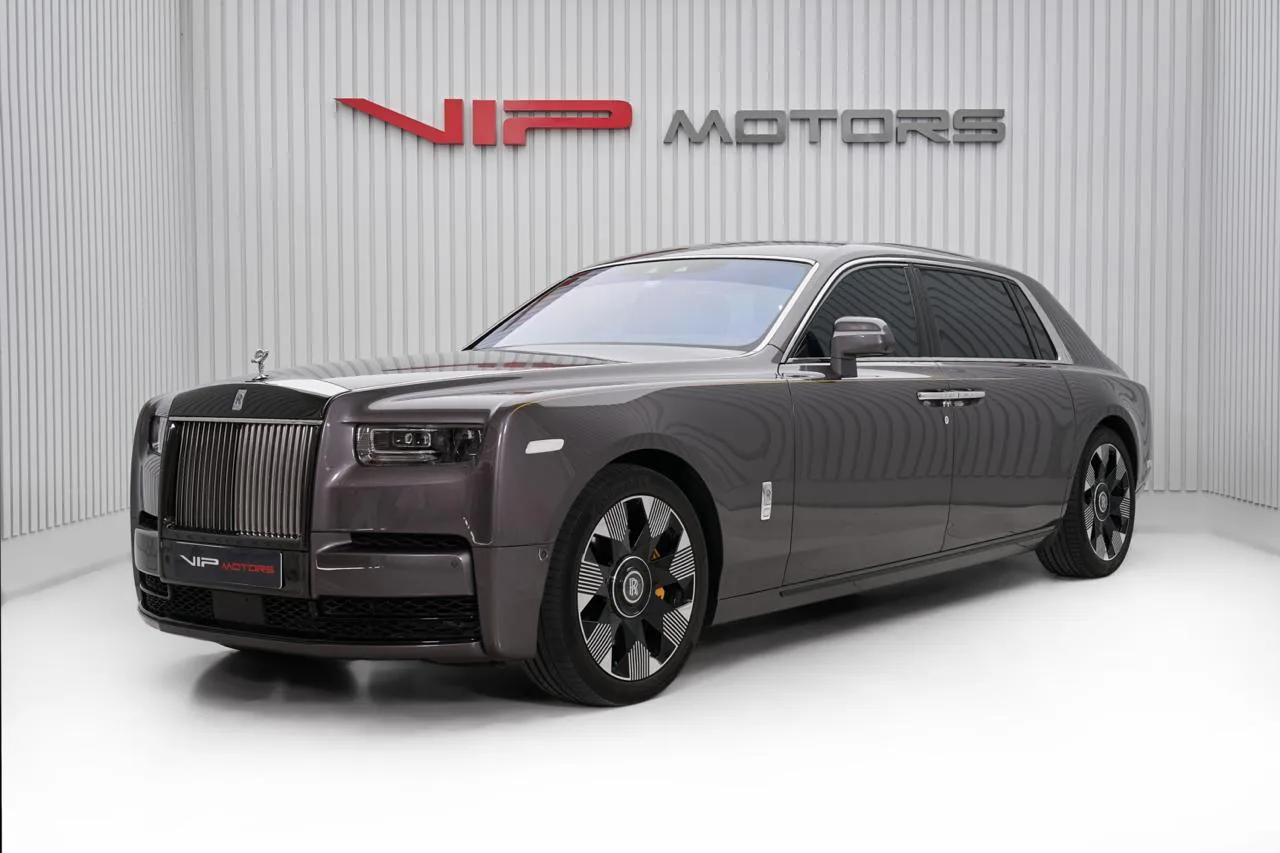 2023 Rolls-Royce Phantom Extended, 7/14