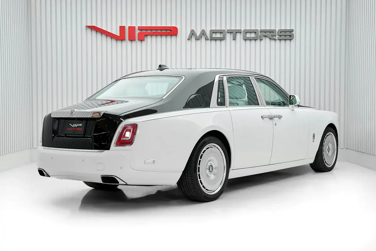 2023 Rolls-Royce Phantom Series II, 4/16