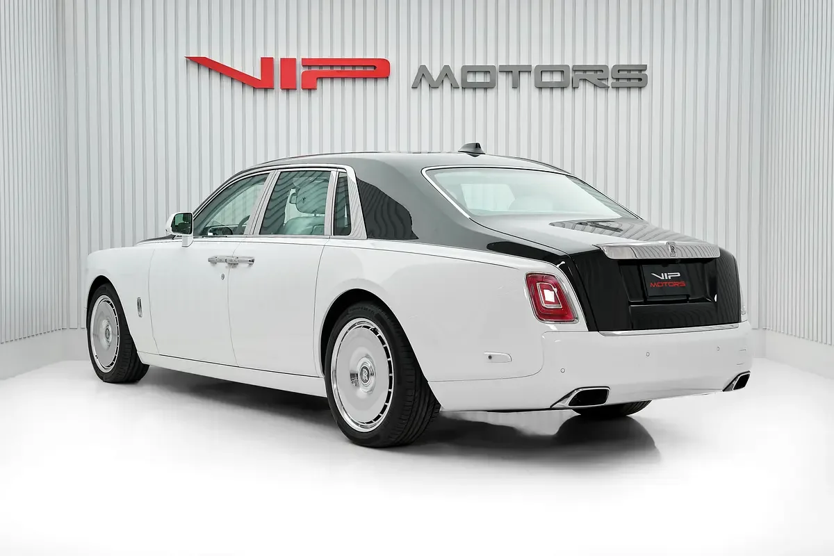 2023 Rolls-Royce Phantom Series II, 6/16
