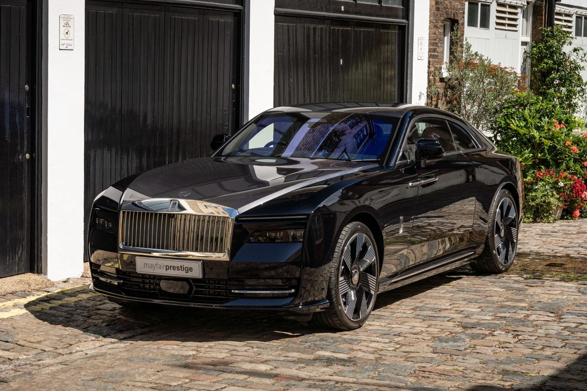 2023 Rolls-Royce Spectre, 3/30