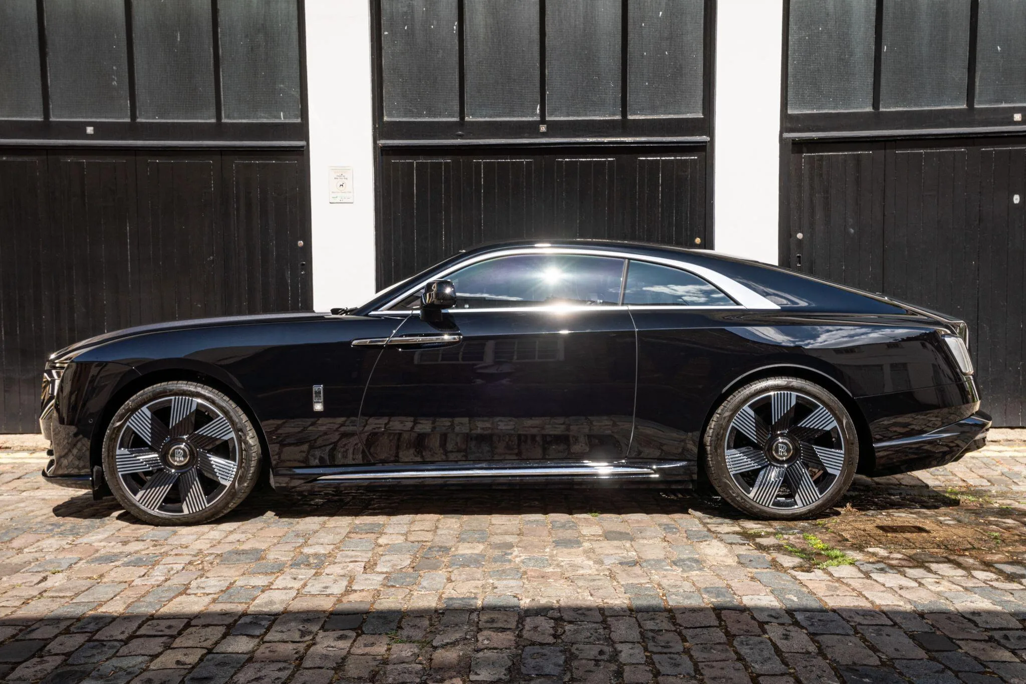 2023 Rolls-Royce Spectre, 17/30