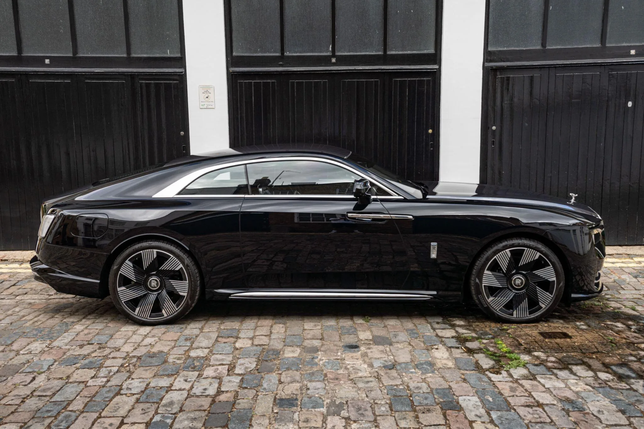 2023 Rolls-Royce Spectre, 21/30