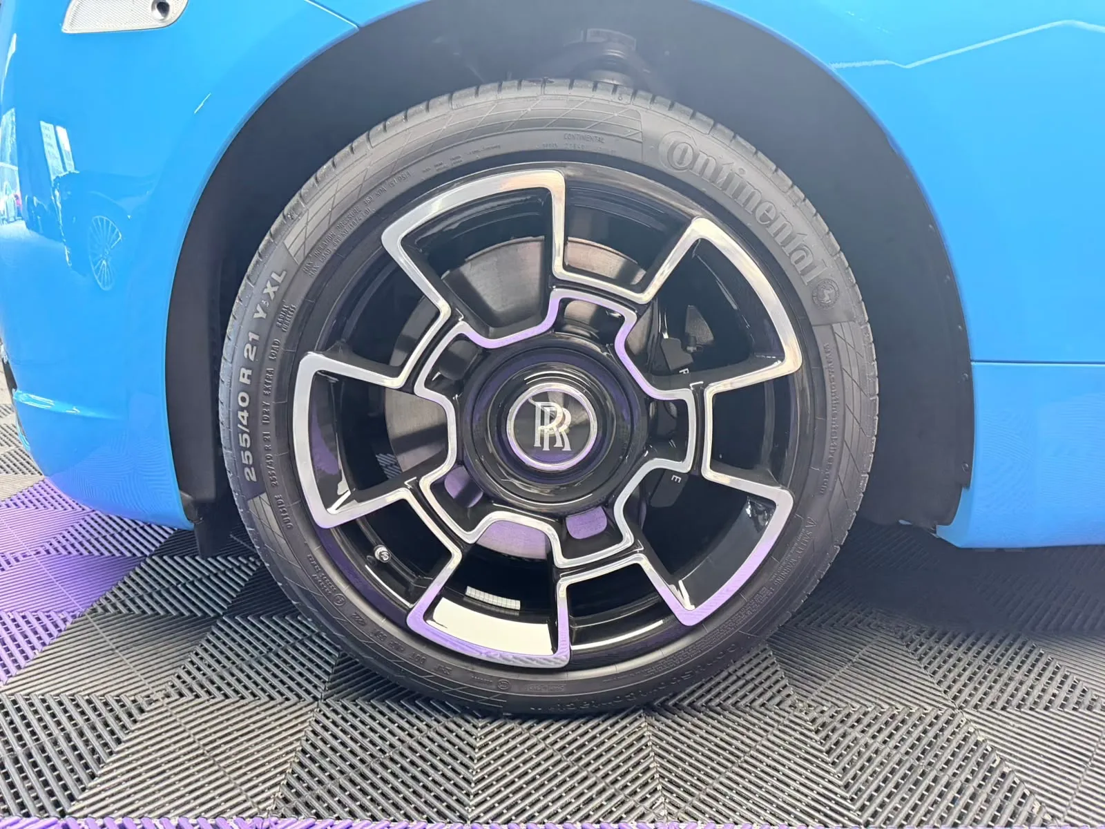 2023 Rolls-Royce Wraith Black Badge, 8/30