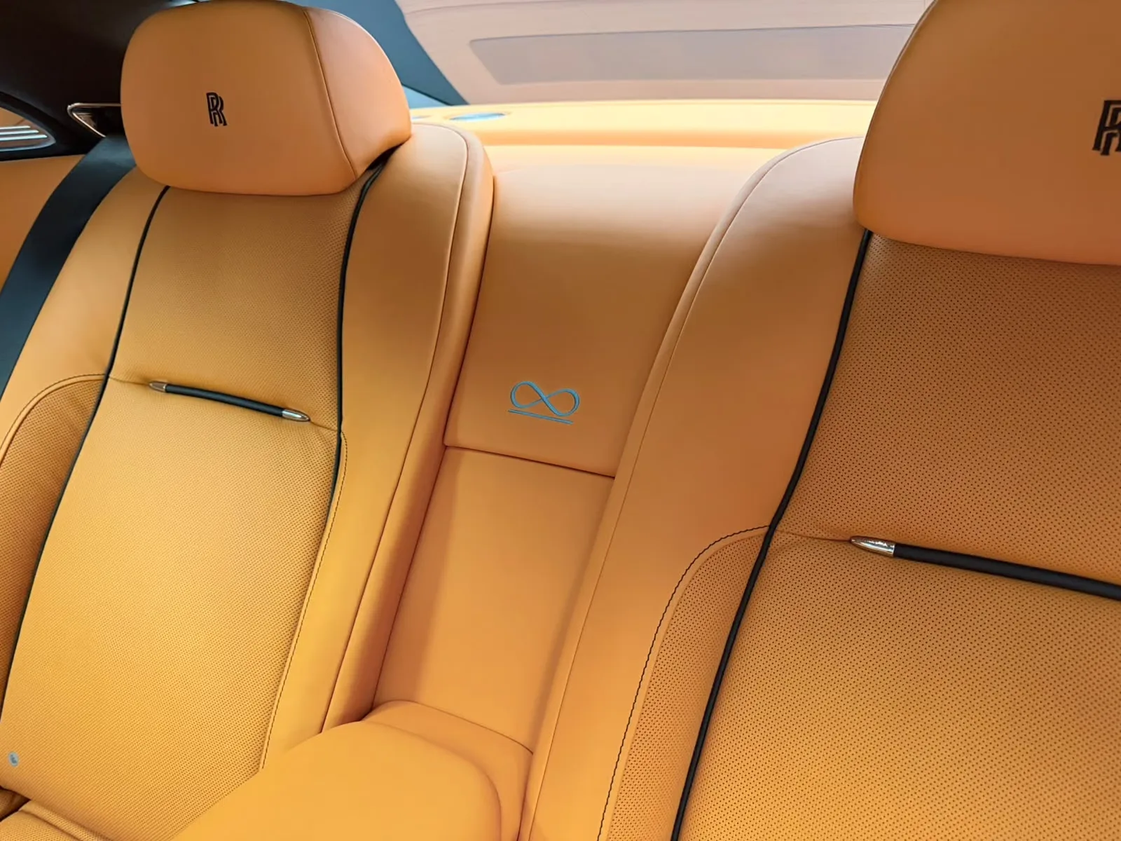 2023 Rolls-Royce Wraith Black Badge, 21/30