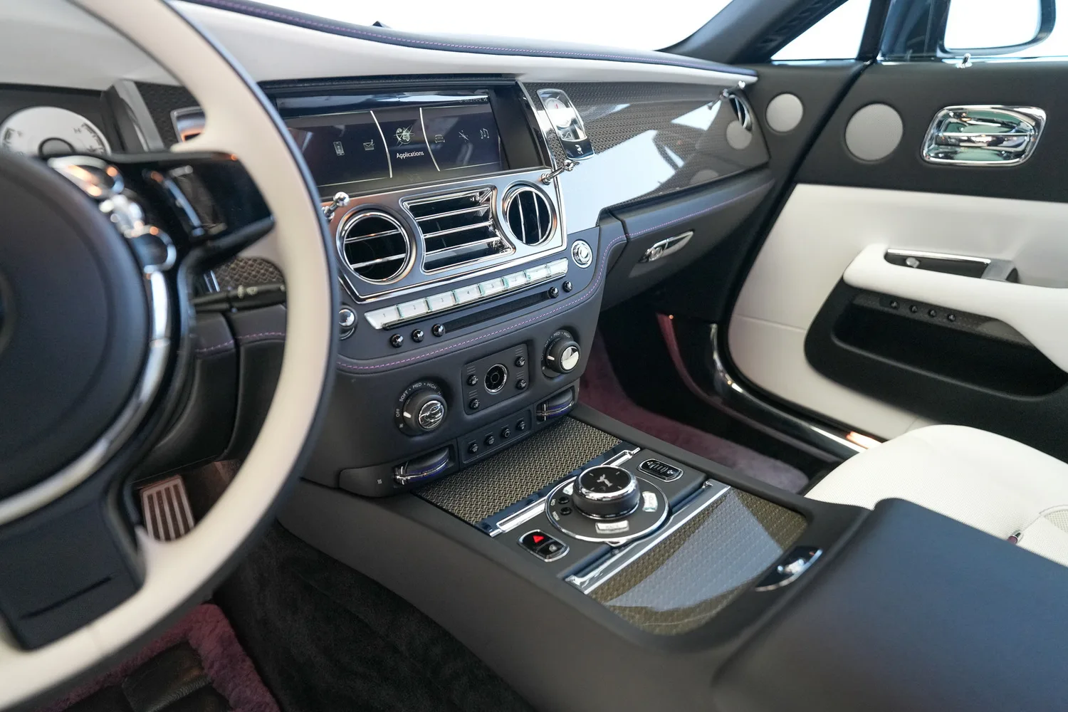 2023 Rolls-Royce Wraith Black Badge, 11/15
