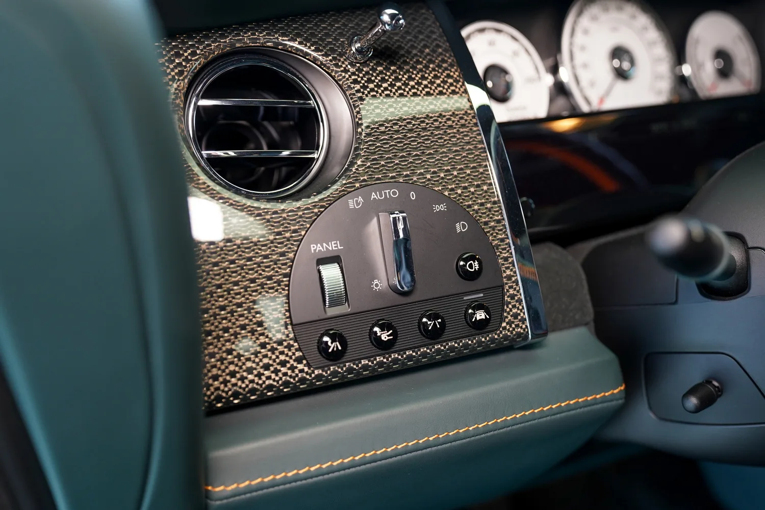 2023 Rolls-Royce Wraith Black Badge, 8/18