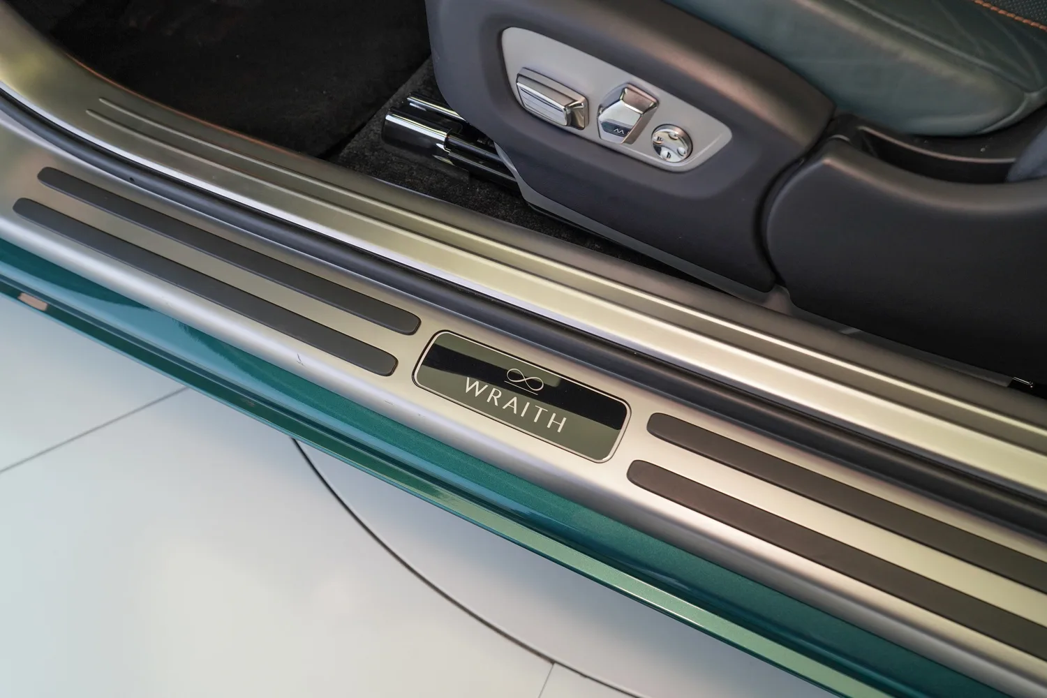 2023 Rolls-Royce Wraith Black Badge, 12/18