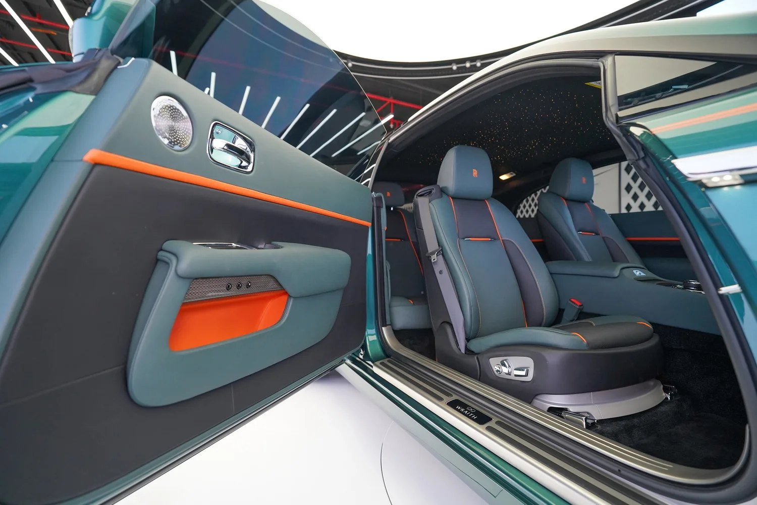 2023 Rolls-Royce Wraith Black Badge, 13/18