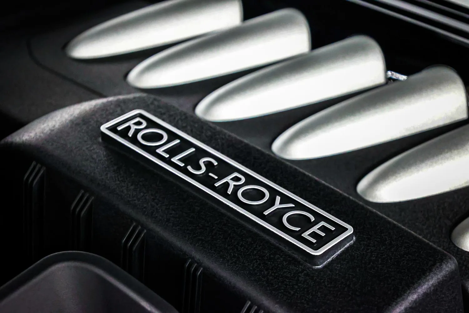 2023 Rolls-Royce Wraith Black Badge, 7/24