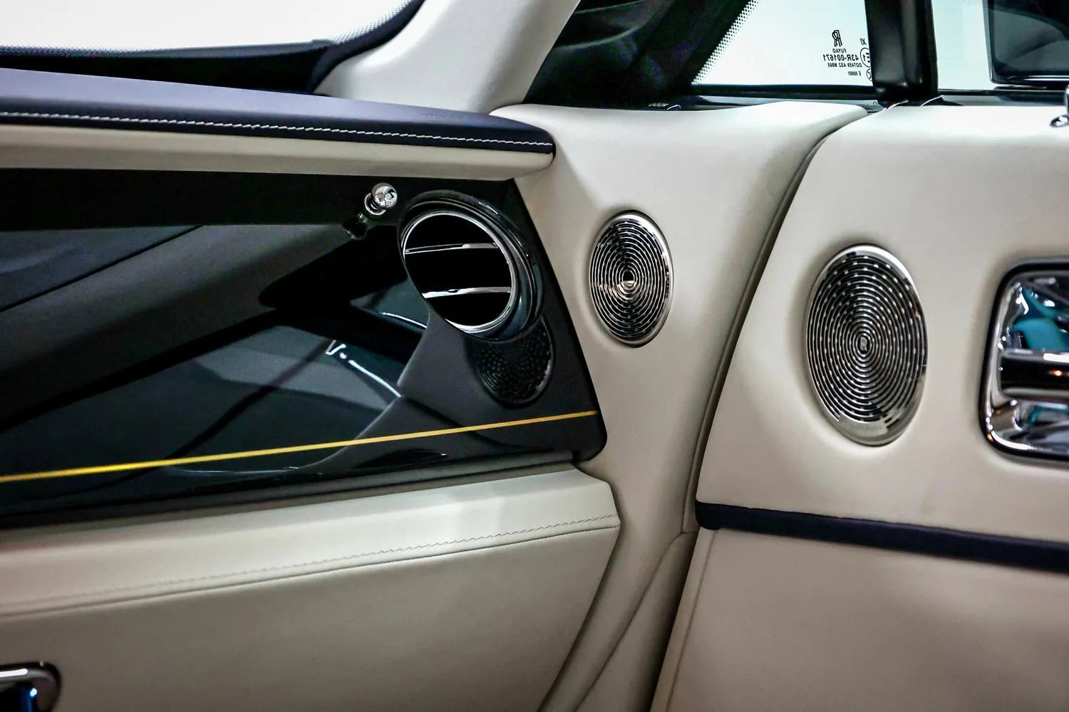2023 Rolls-Royce Wraith Black Badge, 17/24