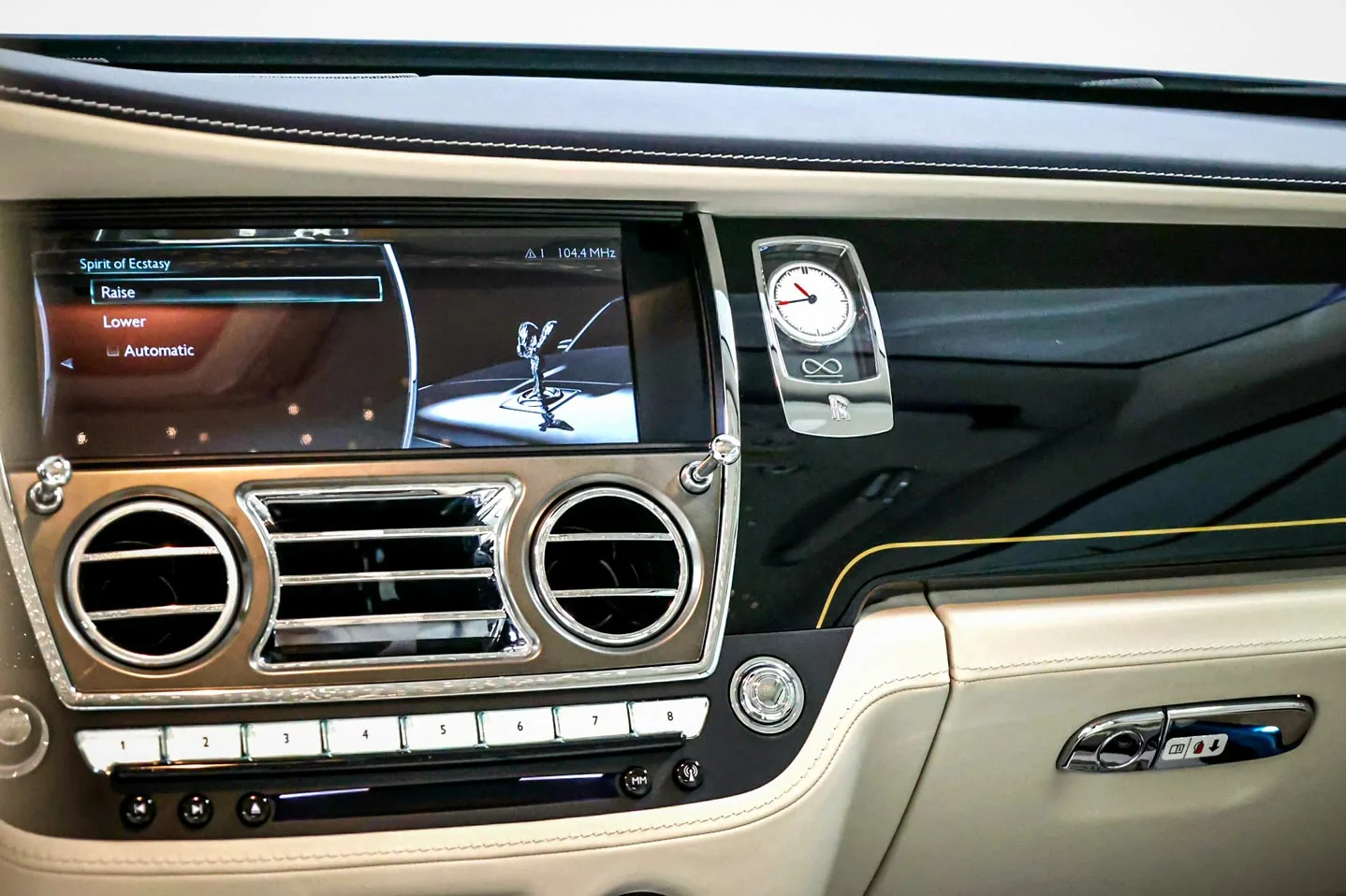 2023 Rolls-Royce Wraith Black Badge, 18/24