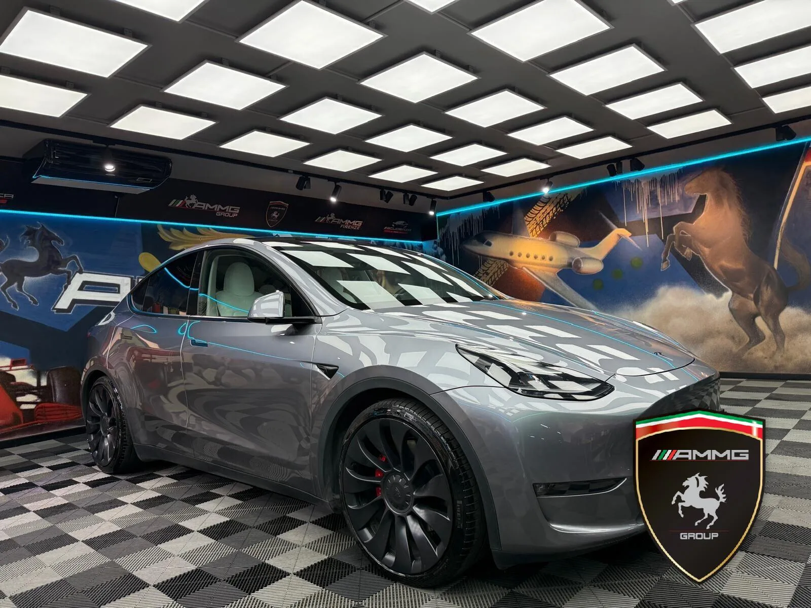2023 Tesla Model Y Performance, 3/15